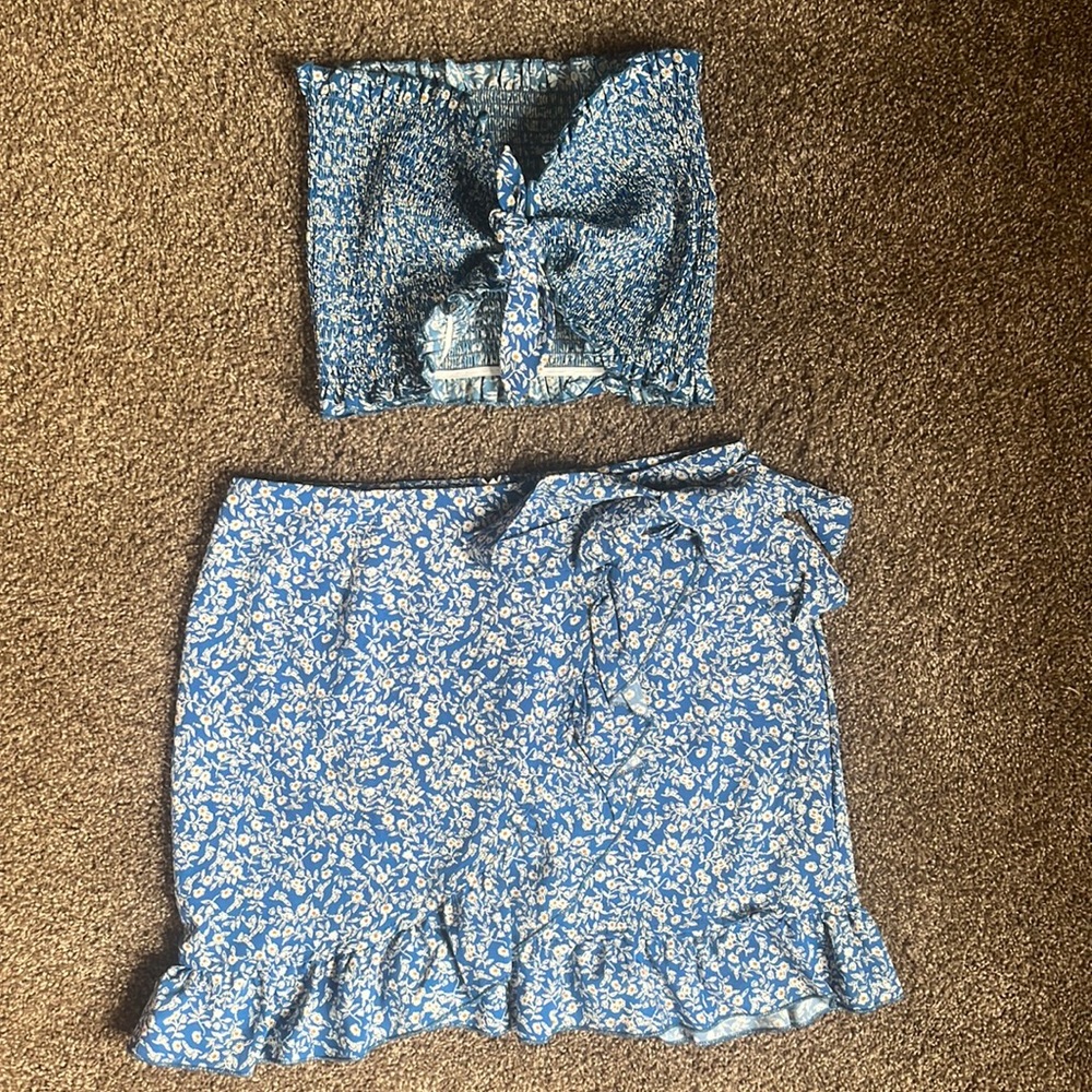 SHEIN two piece crop skirt set in “ditsy floral print” - worn one time only